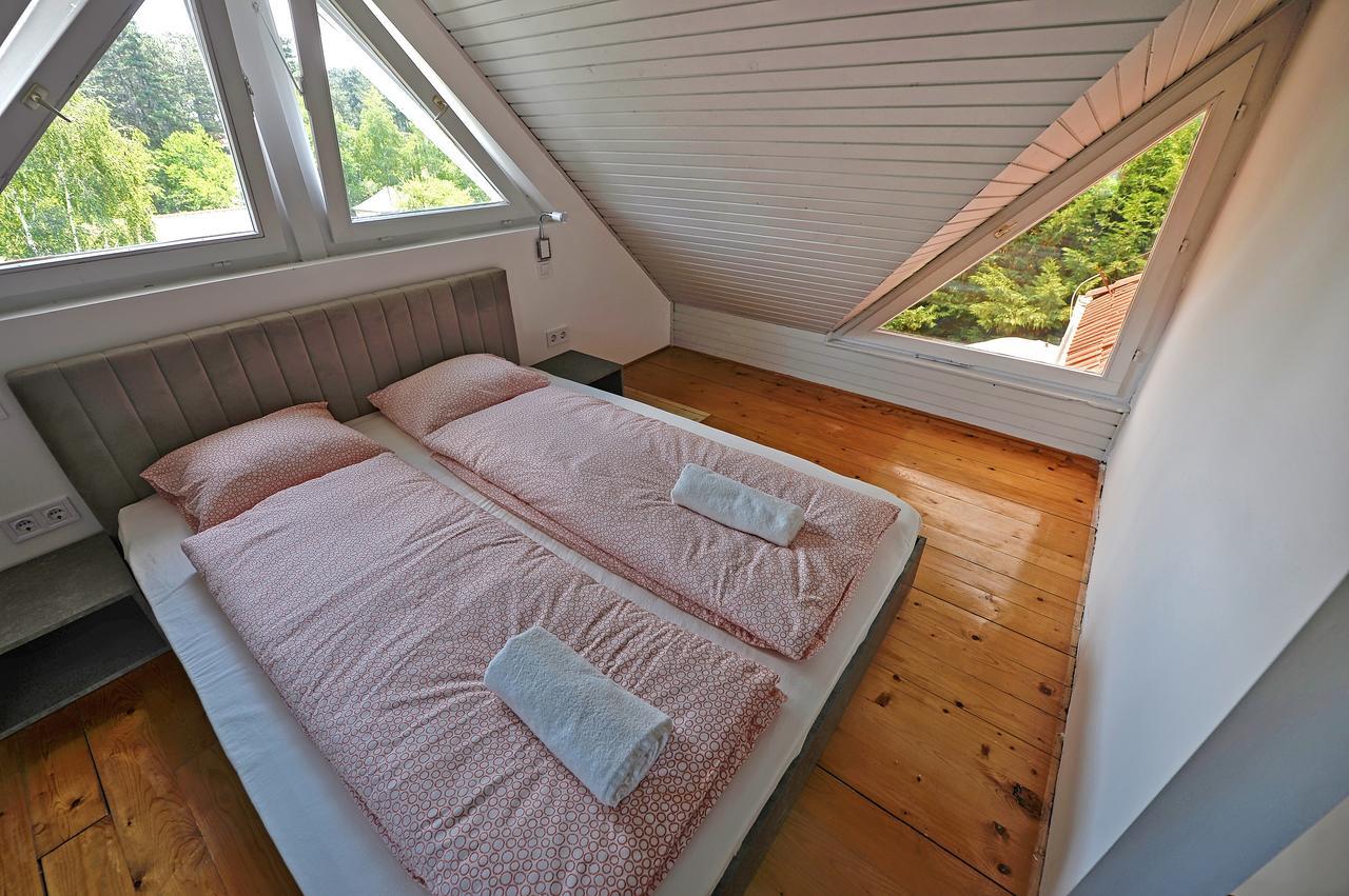 Villa Oliver 3 Siofok Bagian luar foto