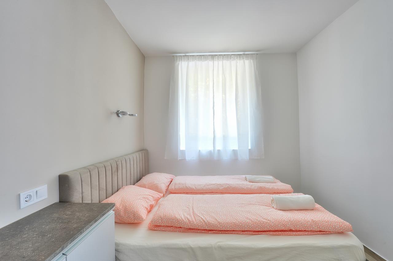 Villa Oliver 3 Siofok Bagian luar foto